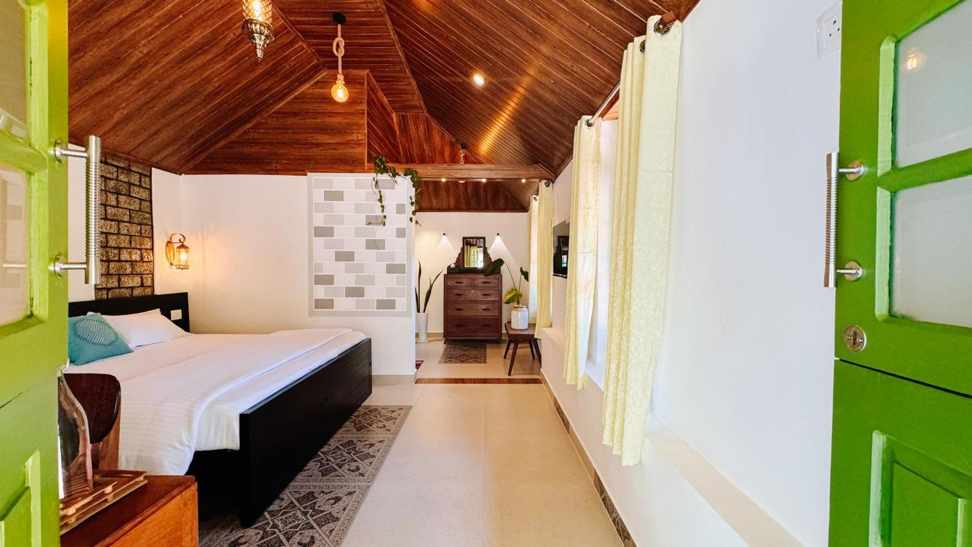 Calm Shack - 2 Bedroom-Boutique Farm Stay 무나르 외부 사진
