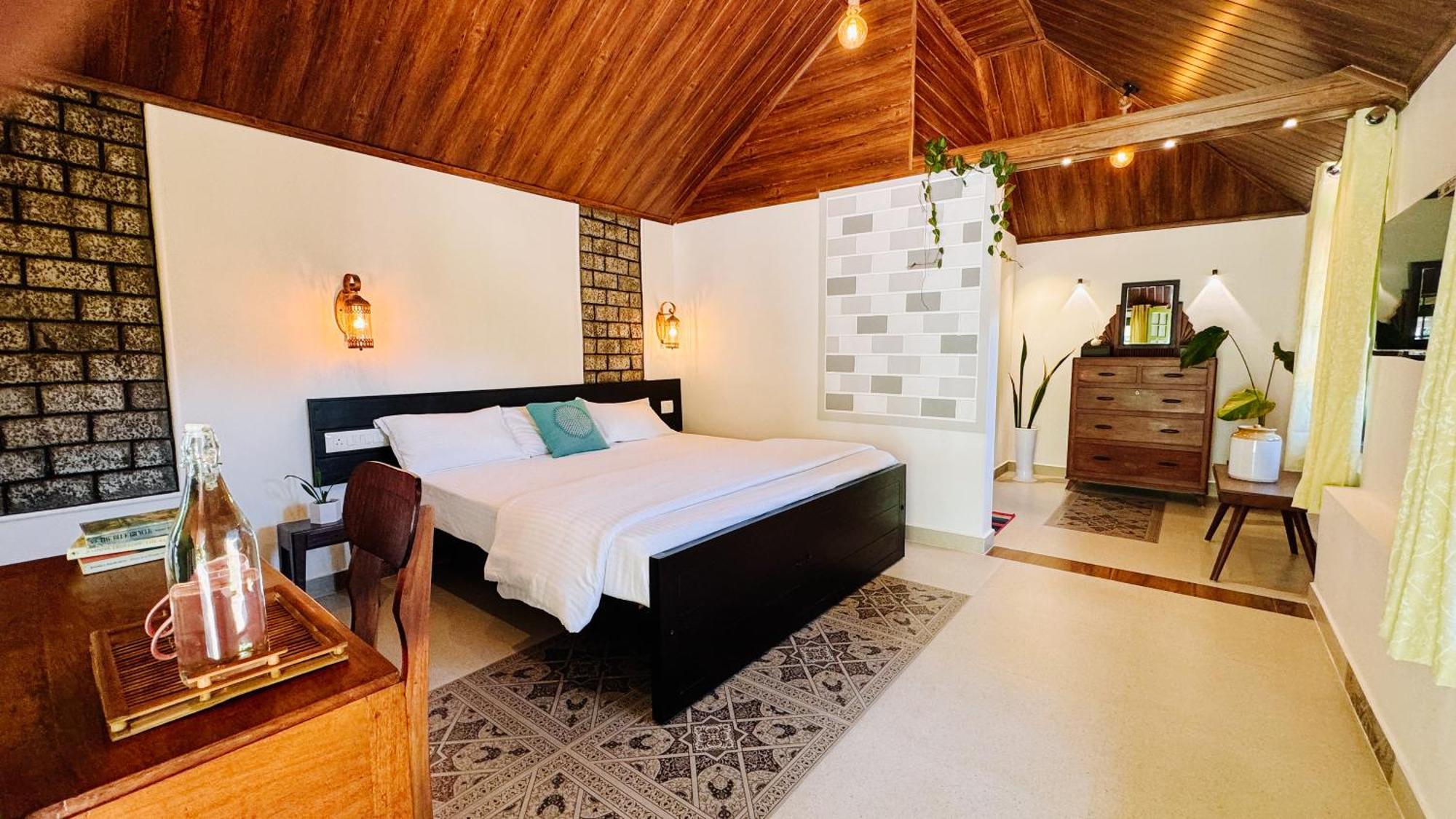 Calm Shack - 2 Bedroom-Boutique Farm Stay 무나르 외부 사진