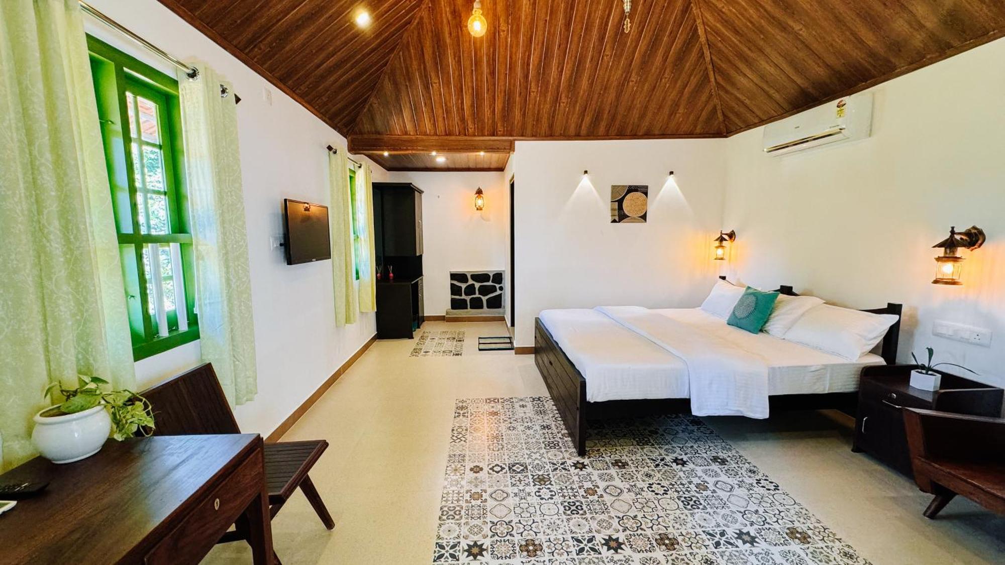 Calm Shack - 2 Bedroom-Boutique Farm Stay 무나르 외부 사진