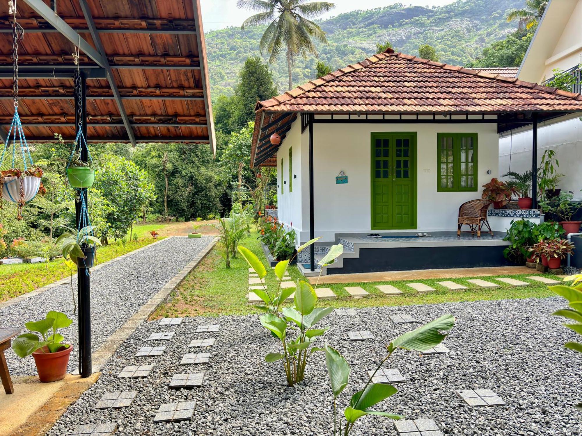 Calm Shack - 2 Bedroom-Boutique Farm Stay 무나르 외부 사진