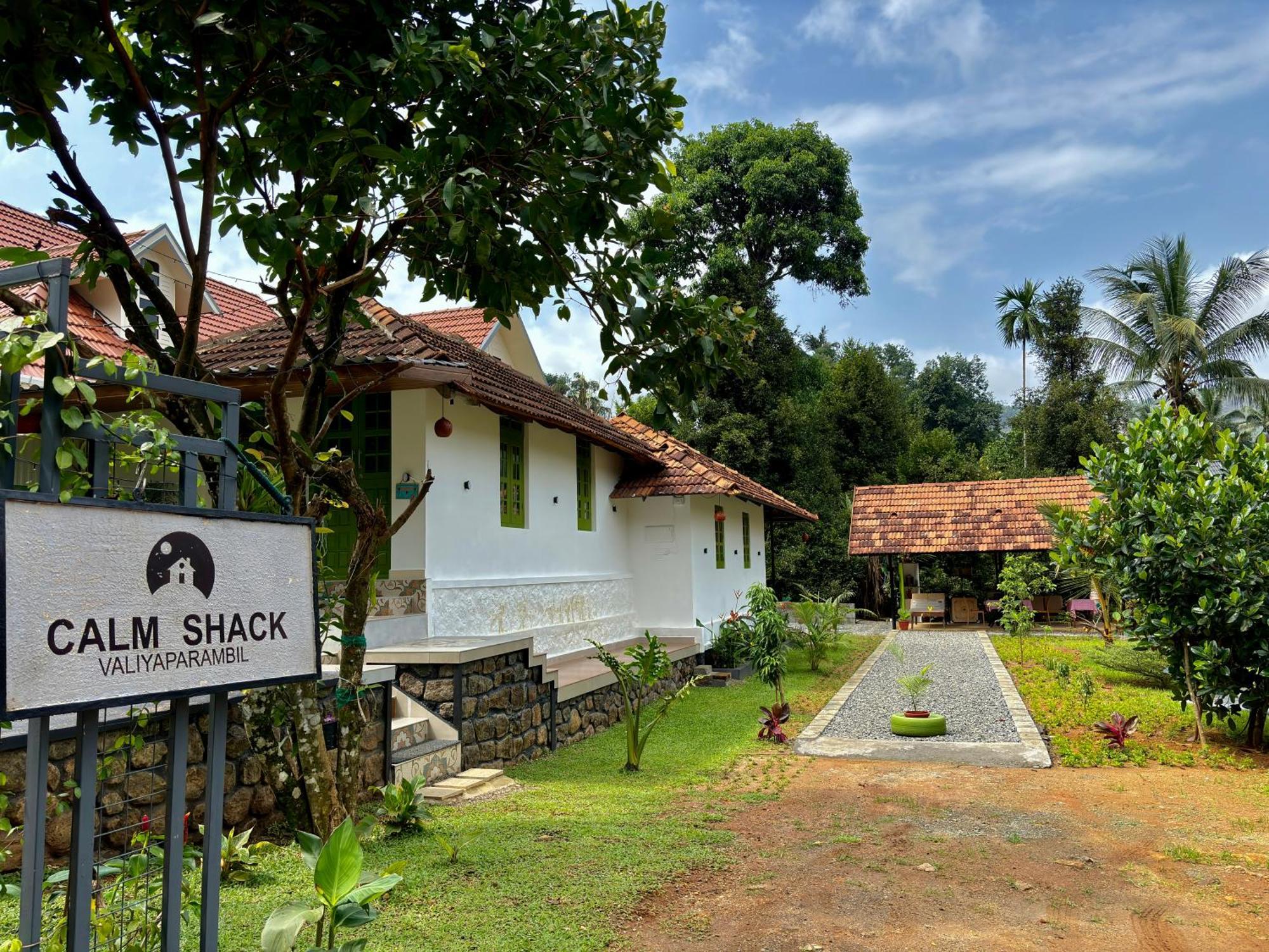 Calm Shack - 2 Bedroom-Boutique Farm Stay 무나르 외부 사진